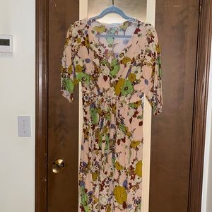 Wray 100% silk floral dress size small